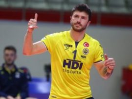 Fenerbahçe, voleybolda Bursa'yı rahat geçti