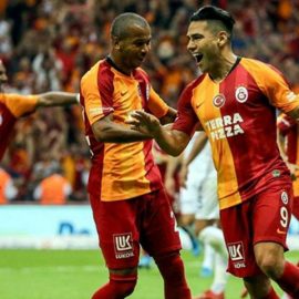 Galatasaray'da indirim teklifi kabul edildi