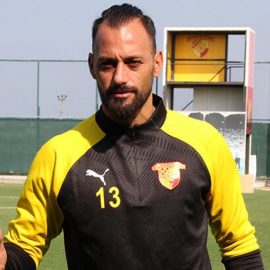 Göztepe'de Beto, Mehmet Sepil'le görüşmeyi bekliyor
