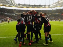 Salzburg - Eintracht Frankfurt maçı ertelendi