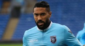 Başakşehir Gael Clichy'ye veda etti