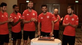 Antalyaspor'da Nuri Şahin'e doğum günü kutlaması