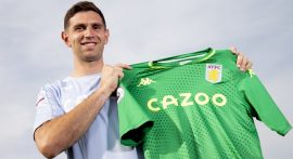 Aston Villa Emiliano Martinez'i transfer etti