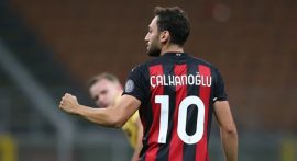 Hakan Çalhanoğlu Milan'a turu getirdi