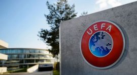 UEFA'dan beş oyuncu değişikliği kararı