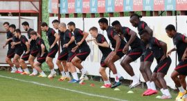 Fatih Terim 11'ini belirlemeye çalışıyor