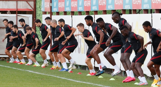 Fatih Terim 11’ini belirlemeye çalışıyor