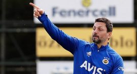 Fenerbahçe'de 11 şekilleniyor