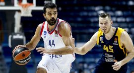 Anadolu Efes Rusya'da rahat kazandı