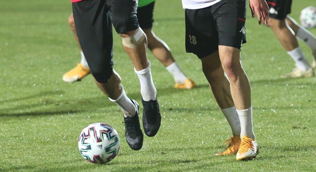 Antalyaspor’da 4 pozitif vaka