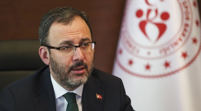 Bakan Kasapoğlu: Önümüzdeki günlerde 2 bin yeni antrenör alacağız