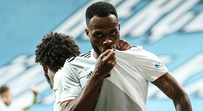 Beşiktaş’ı 3 puana Larin uçurdu