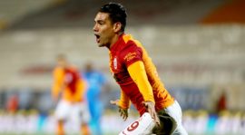 Galatasaray'da Falcao sakatlandı