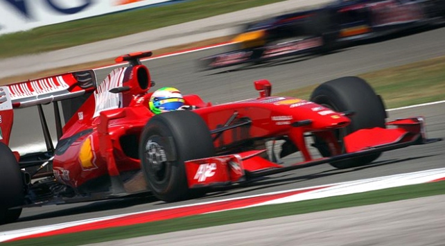İstanbul’daki Formula 1 heyecanını 2 milyar kişi izleyecek