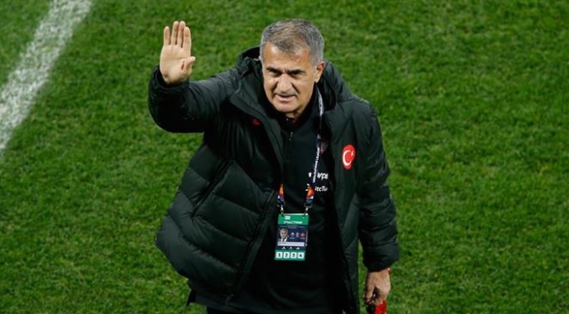 Şenol Güneş, A Milli Takım’la 69. maçında