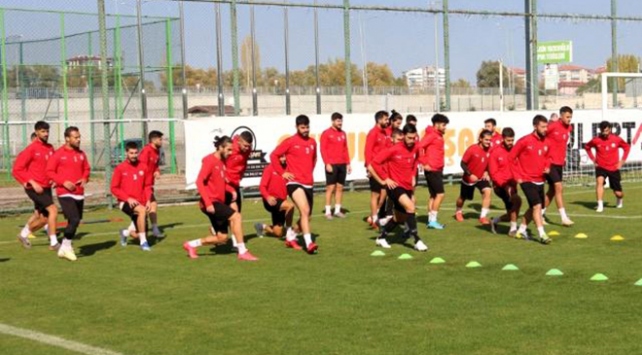 Sivas Belediyespor’da 4 futbolcunun COVID-19 testi pozitif çıktı