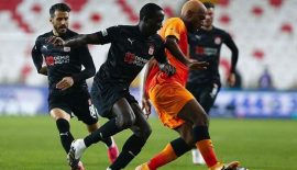 Sivasspor evinde galibiyeti unuttu