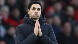 Arsenal'de Mikel Arteta'nın koltuğu sallanıyor
