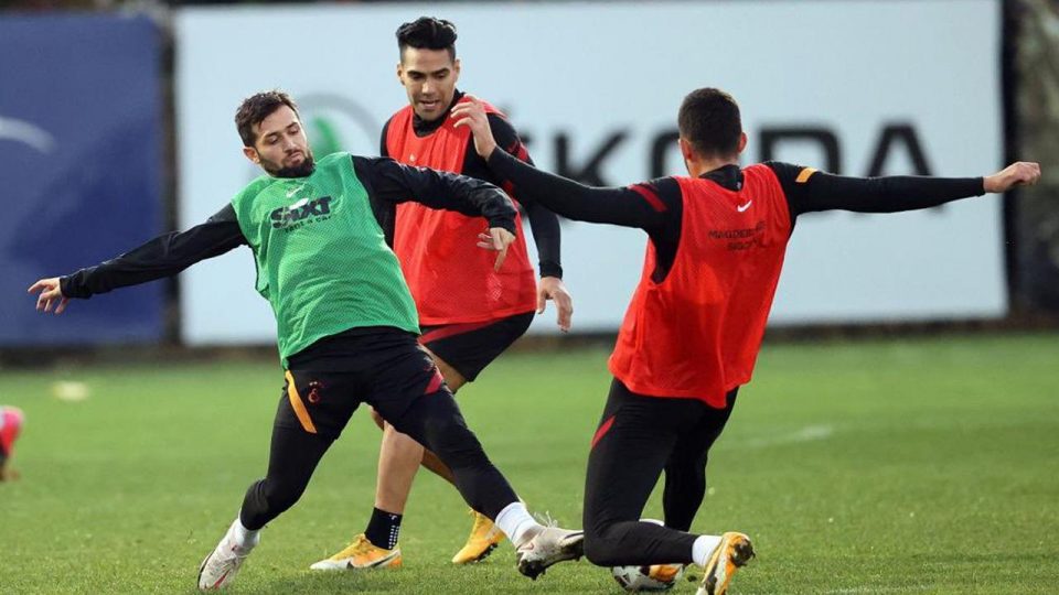 Galatasaray’da zorunlu değişim
