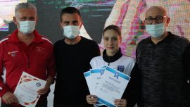 Milli yüzücü Merve Tuncel olimpiyat A barajını geçti