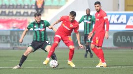 Denizlispor Kayserispor'u ağırlıyor