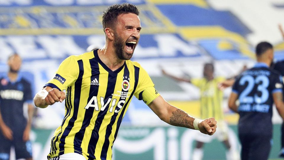 Gökhan Gönül takıma dönüyor