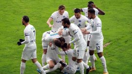 Kasımpaşa Sivasspor'u iki golle geçti