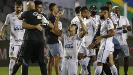 Libertadores Kupası'nda ikinci finalist Santos oldu