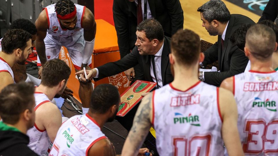 Pınar Karşıyaka’dan üst üste kazanma rekoru