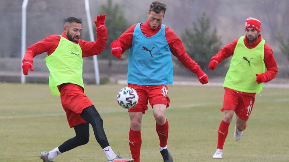 Sivasspor’un konuğu Fenerbahçe