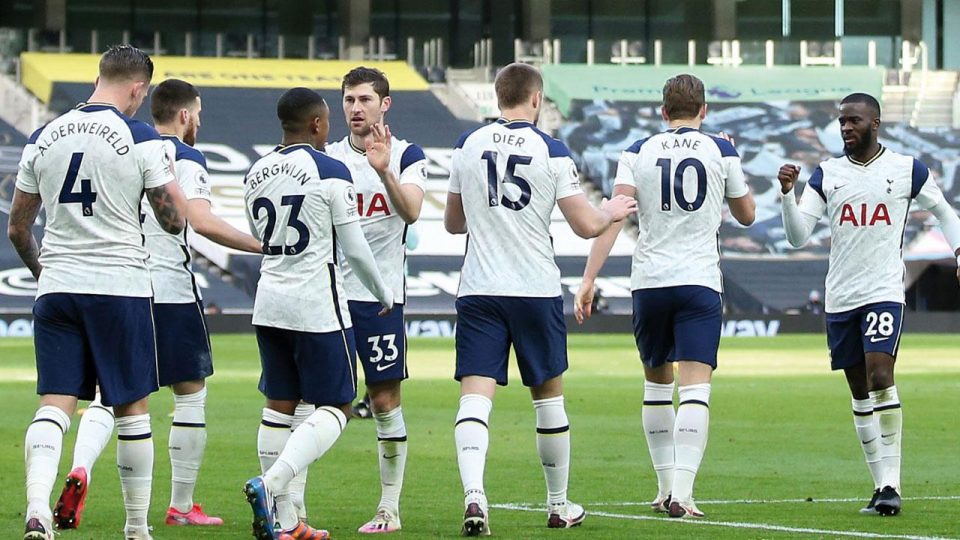 Tottenham farklı kazandı