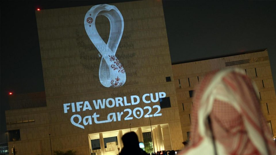 FIFA: 2022 Dünya Kupası tamamen dolu statlarda oynanacak