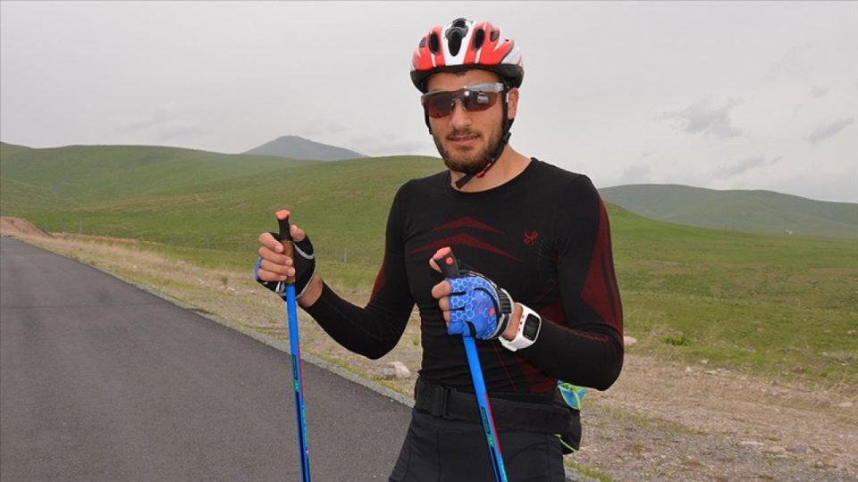 Milli kayakçı Hamza Dursun’dan iki madalya