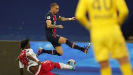 Zirve yarışındaki PSG'ye Monaco çelmesi