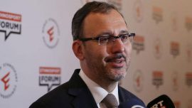 Bakan Kasapoğlu'ndan Şahinbey Ampute Takımı'na tebrik