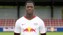 Liverpool Konate'yi transfer etti
