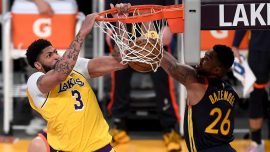 NBA'de Lakers play-off biletini aldı