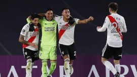 River Plate, kalecisiz ve yedek oyuncusu olmadan maçı kazandı