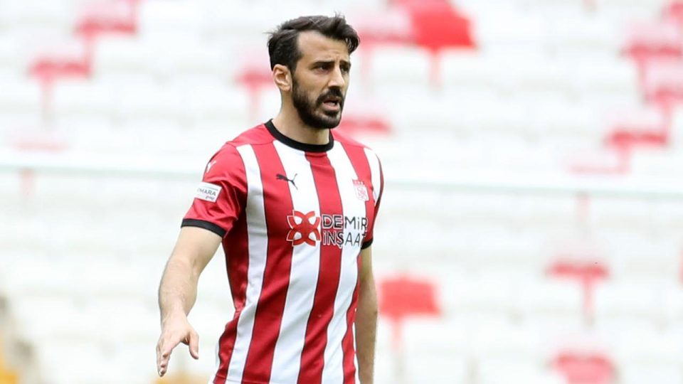 Sivasspor Caner Osmanpaşa’nın sözleşmesini uzattı