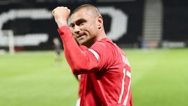 Burak Yılmaz Lille'de sezonun futbolcusu seçildi