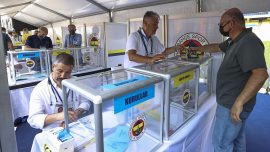 Fenerbahçe'de oy verme işlemi başladı