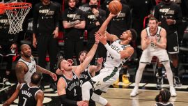 NBA'de Milwaukee Bucks Doğu Konferansı finaline yükseldi
