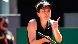 Rumen tenisçi Halep, Tokyo 2020'den çekildi
