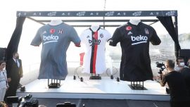 Beşiktaş'ın yeni sezon formaları tanıtıldı