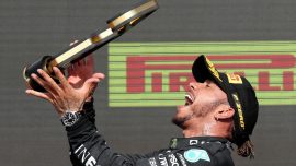 Britanya Grand Prix'sinde zafer Hamilton'ın