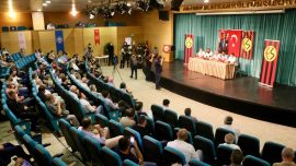 Eskişehirspor'da genel kurul üçüncü kez ertelendi
