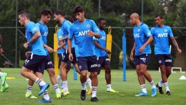 Fenerbahçe, hazırlıklarını İstanbul'da sürdürüyor