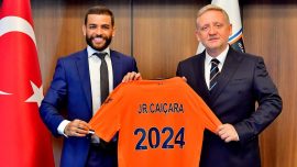 Başakşehir Junior Caiçara'nın sözleşmesini uzattı