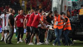 Beşiktaşlı N'Sakala hastaneye kaldırıldı