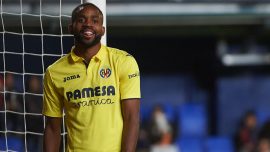 Fenerbahçe'de santrfor arayışları sürüyor